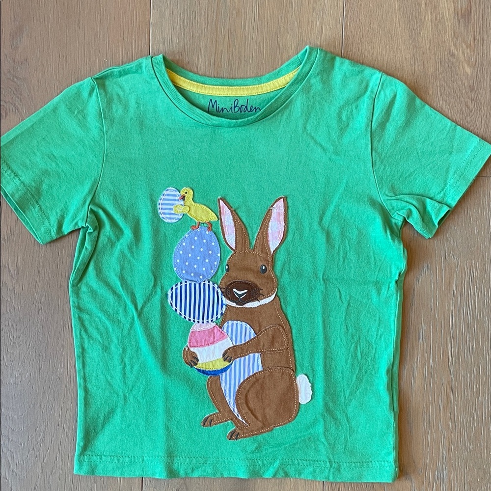 Mini Boden Easter Bunny shirt, size 4-5